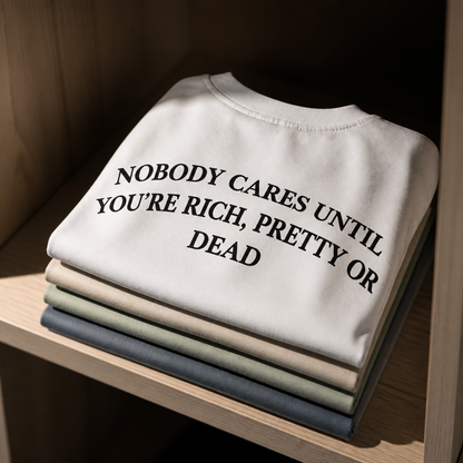Nobody Cares | Oversized Tshirt